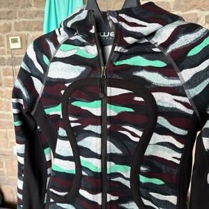 RARE Lululemon Mini Coast Camo Scuba Hoodie size 6